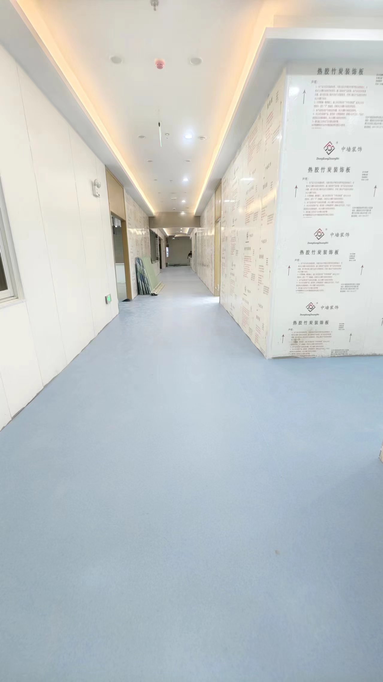  门诊地胶.jpg