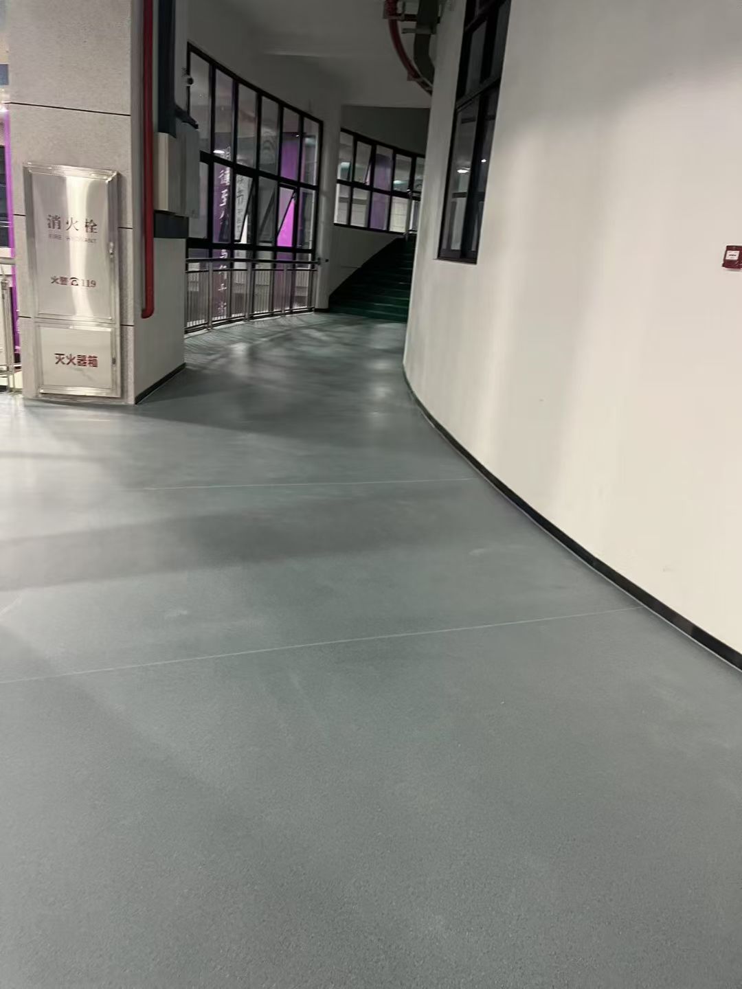 学校PVC地板.jpg