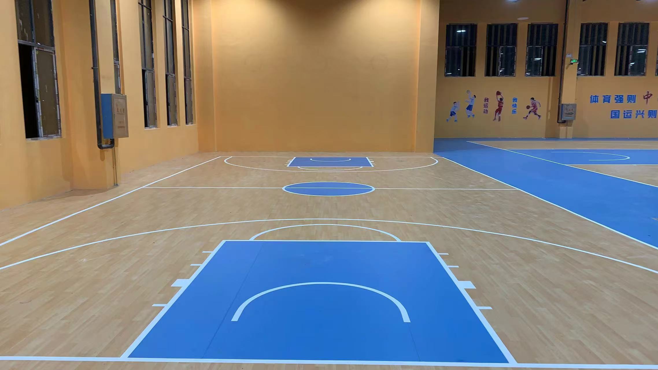 室内蓝球场场馆PVC运动地板工程案例展示封面