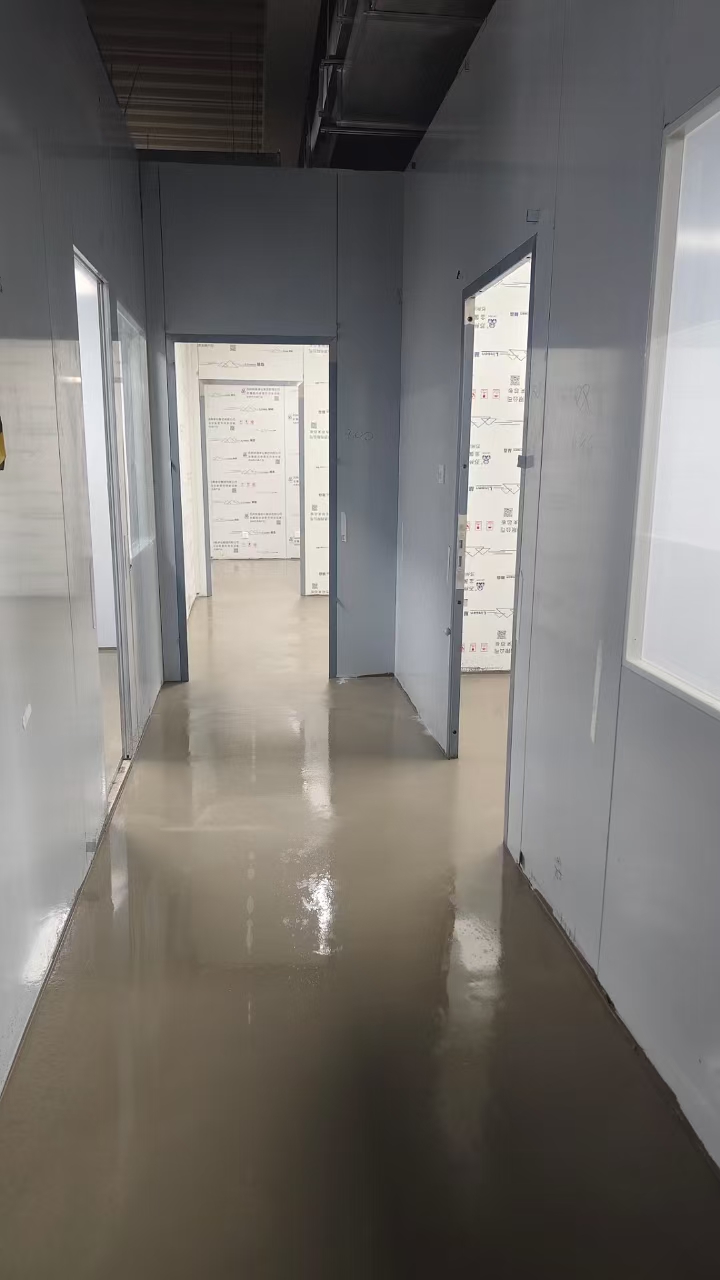 冬季自流平水泥施工注意事项