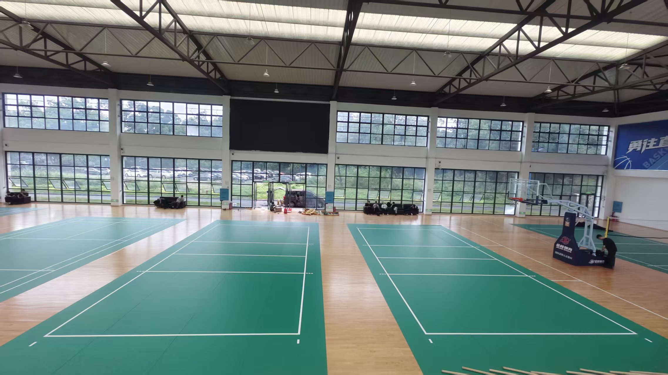 运动场馆羽毛球场PVC塑胶地板工程案例展示封面